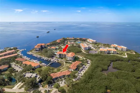 1806 Mariner Dr #114, Tarpon Springs, FL 34689