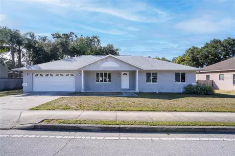 1104 Seffner Valrico Rd, Valrico, FL 33594