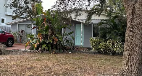 619 32nd Ave N, Saint Petersburg, FL 33704