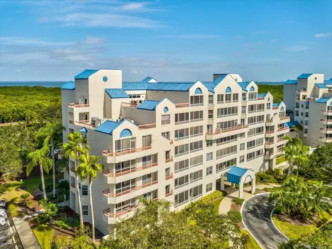 2333 Feather Sound Dr #A707, Clearwater, FL 33762