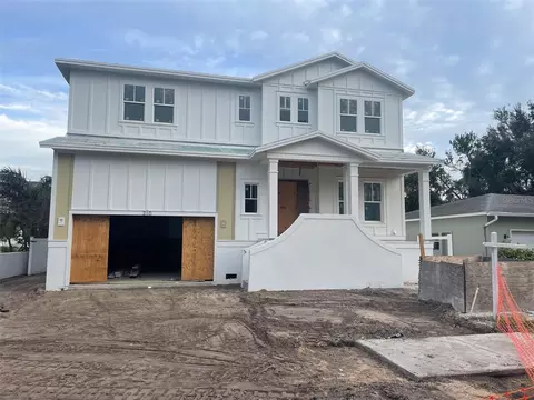 210 Catalan Blvd NE, Saint Petersburg, FL 33704