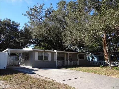 11148 106th Ave, Seminole, FL 33778