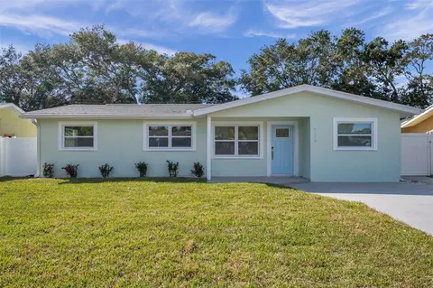 2116 Isabelle St, Largo, FL 33774