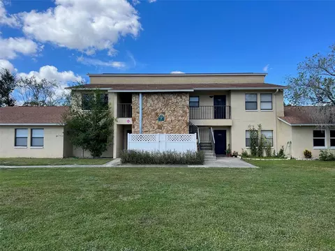 6301 58th St N #702, Pinellas Park, FL 33781