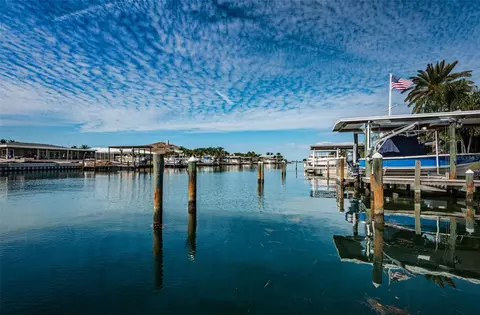732 Harbor Is, Clearwater Beach, FL 33767