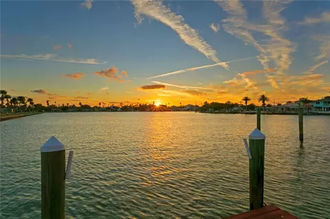 398 161st Ave E, Redington Beach, FL 33708
