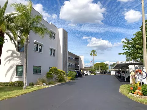 7941 58th Ave N #107, Saint Petersburg, FL 33709