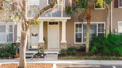 12229 Country White Cir, Tampa, FL 33635