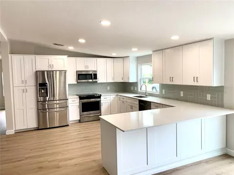 6075 108th Ave N, Pinellas Park, FL 33782