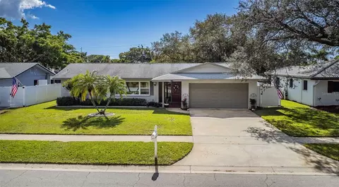 11232 66th Ter, Seminole, FL 33772