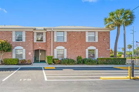 3815 35th Way S #104, Saint Petersburg, FL 33711