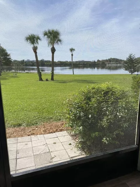 936 Lake Destiny Rd #B, Altamonte Springs, FL 32714