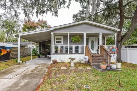 1070 Palm View Dr, South Daytona, FL 32119