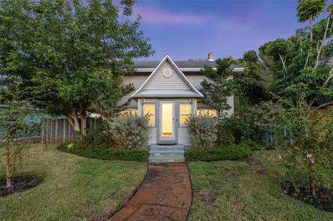 2620 58th St S, Gulfport, FL 33707