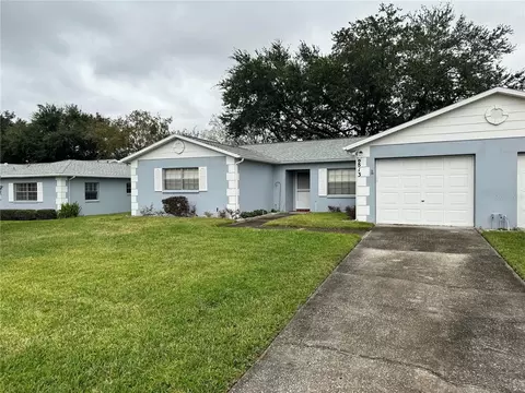 8813 Manos Cir, New Port Richey, FL 34655