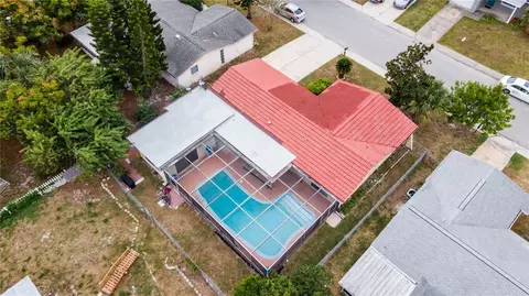 9234 Crabtree Ln, Port Richey, FL 34668