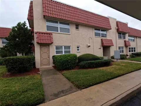 10034 64th Ave N #21, Saint Petersburg, FL 33708