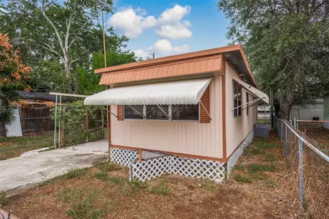 5933 Ashen Ave, New Port Richey, FL 34652