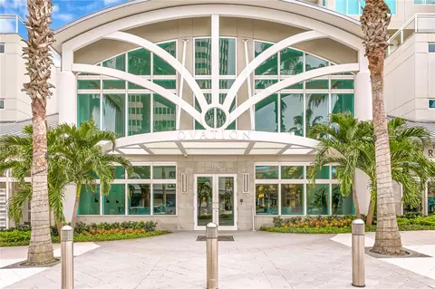 180 Beach Dr NE #901, Saint Petersburg, FL 33701