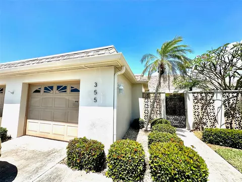355 Boca Ciega Point Blvd, Saint Petersburg, FL 33708