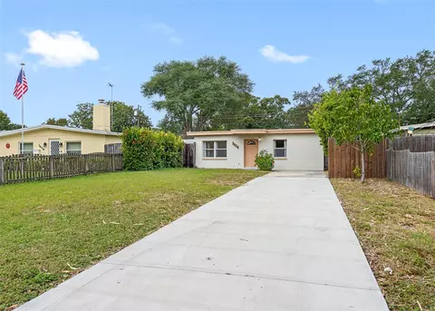 3636 74th St N, Saint Petersburg, FL 33710
