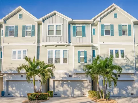 123 Athenian Way, Tarpon Springs, FL 34689