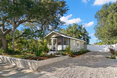1838 Overbrook Ave, Clearwater, FL 33755
