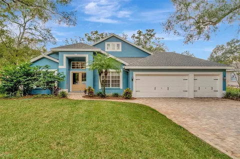 2429 Fox Forest Dr, Lutz, FL 33549