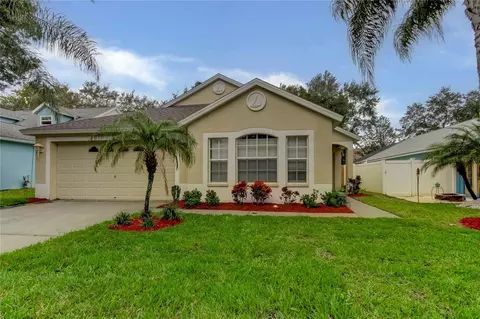 1704 Oak Spring Dr, Tarpon Springs, FL 34689