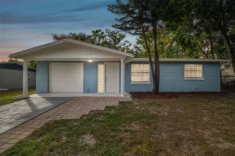 3933 Saturn Dr, New Port Richey, FL 34652