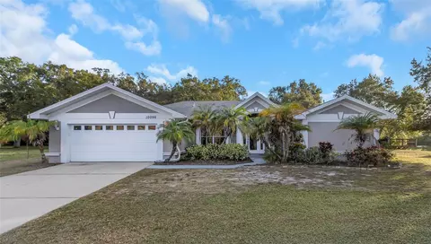 10096 62nd Ave N, Saint Petersburg, FL 33708