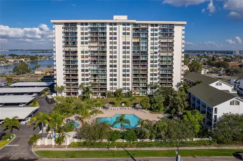 400 Island Way #303, Clearwater Beach, FL 33767