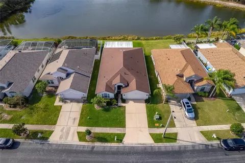 31040 Wrencrest Dr, Wesley Chapel, FL 33543
