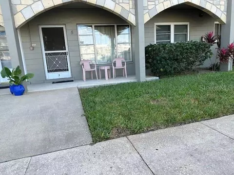 2461 Canadian Way St #5, Clearwater, FL 33763