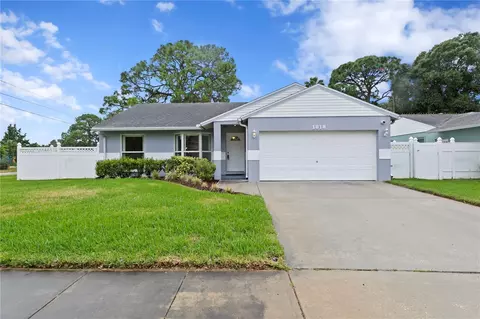 1818 76th Pl N, Saint Petersburg, FL 33702