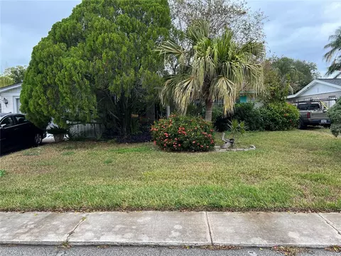 3519 Seffner Dr, Holiday, FL 34691