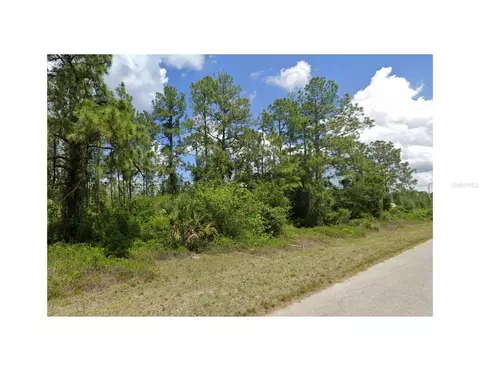 3605 E 13th St, Lehigh Acres, FL 33972