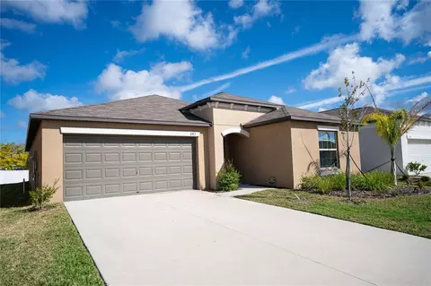 843 Anchor Bend Dr, Ruskin, FL 33570