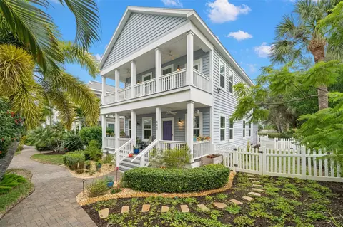 443 Cottage Ln, Dunedin, FL 34698