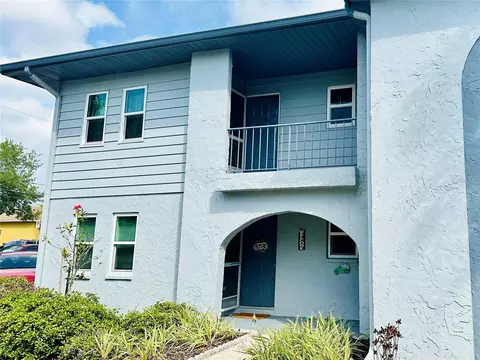 10800 Us Highway 19 N #211, Pinellas Park, FL 33782