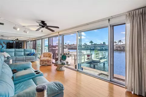 541 Boca Ciega Point Blvd S #1212, Madeira Beach, FL 33708