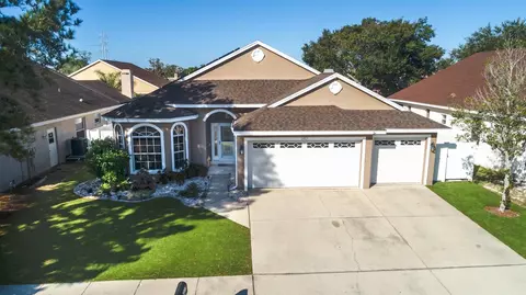 1817 Wood Bend St, Tarpon Springs, FL 34689