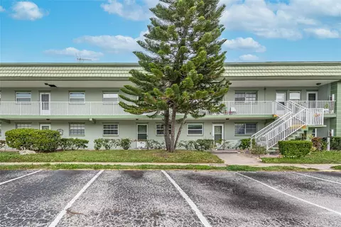 1433 S Belcher Rd #C12, Clearwater, FL 33764