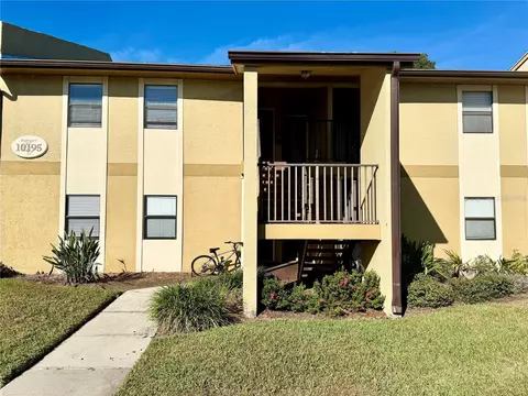 10195 Sailwinds Blvd N #205, Largo, FL 33773