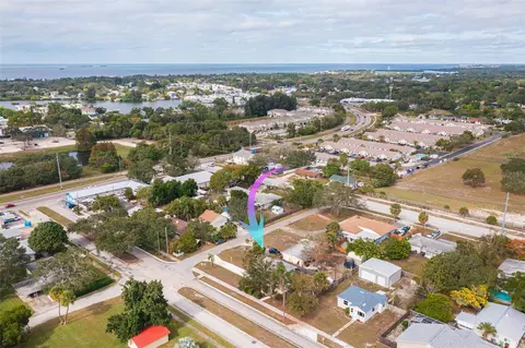 1600 11th St, Palm Harbor, FL 34683