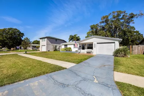 5901 91st Ave, Pinellas Park, FL 33782