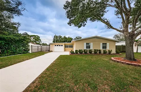 1295 81st Ave N, Saint Petersburg, FL 33702