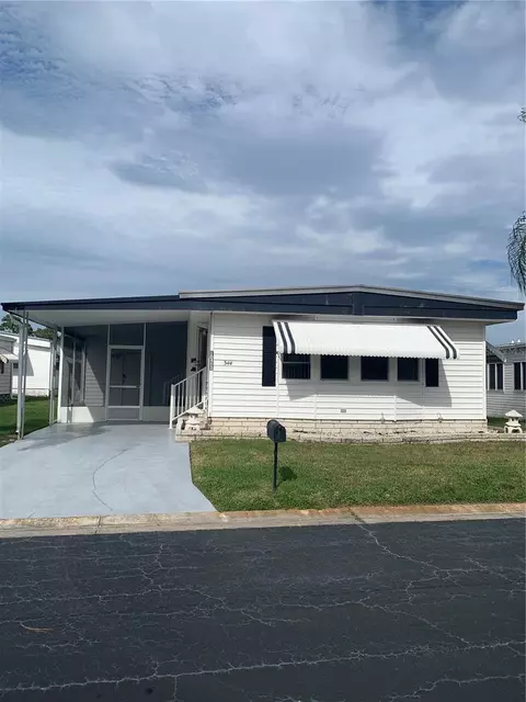 10453 Peaceful Dr, Largo, FL 33773