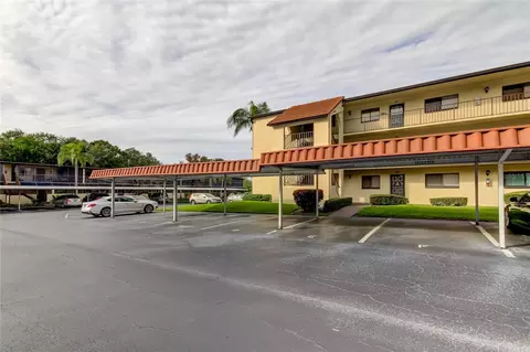2440 Winding Creek Blvd #102, Clearwater, FL 33761