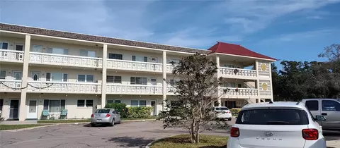 2452 Brazilia Dr #62, Clearwater, FL 33763